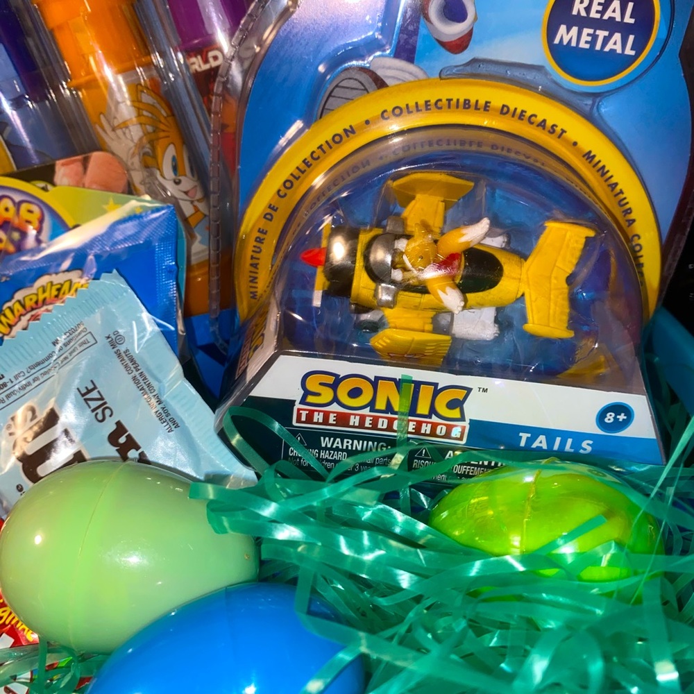 Custom Gift Baskets - Picture 3 of 7